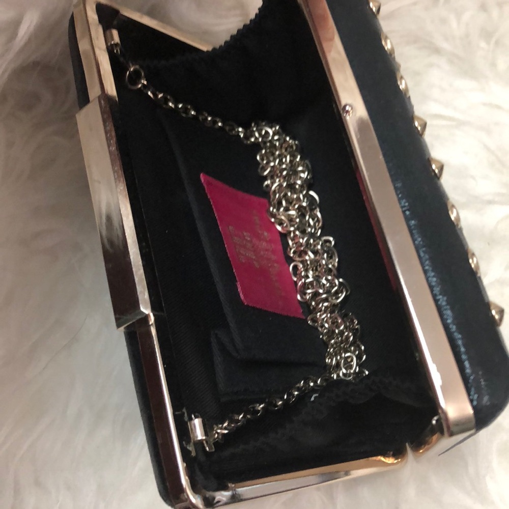 🆕 Expressions NYC Clutch Bag - Picture 7 of 9